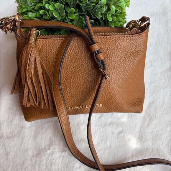 Michael Kors Handbags - Michael Kors Brown Leather Crossbody Bag